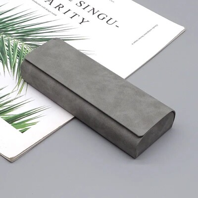 Cieta apvalka briļļu maciņš Vīriešu sieviešu briļļu futrālis PU ādas pārnēsājams pretekstrūzijas saulesbrilles uzglabāšanas kaste salokāms briļļu maisiņš