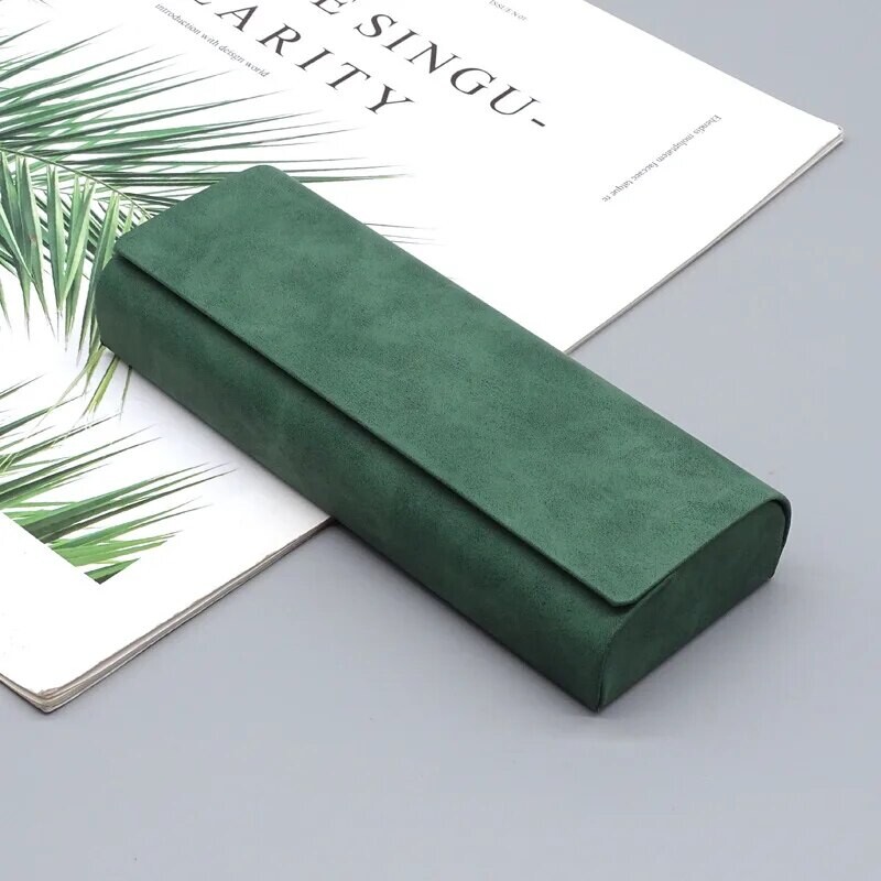 Cieta apvalka briļļu maciņš Vīriešu sieviešu briļļu futrālis PU ādas pārnēsājams pretekstrūzijas saulesbrilles uzglabāšanas kaste salokāms briļļu maisiņš