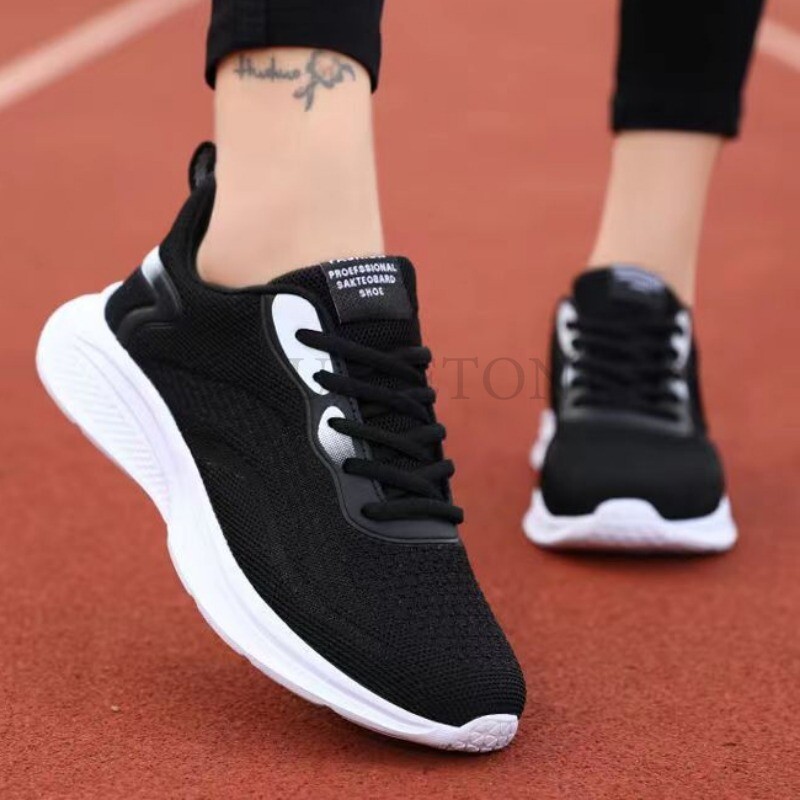 Lapos aljú, kerek orrú futócipők hálós felülettel a könnyű, csúszásmentes, lélegző alkalmi és kényelmes sportcipőkért