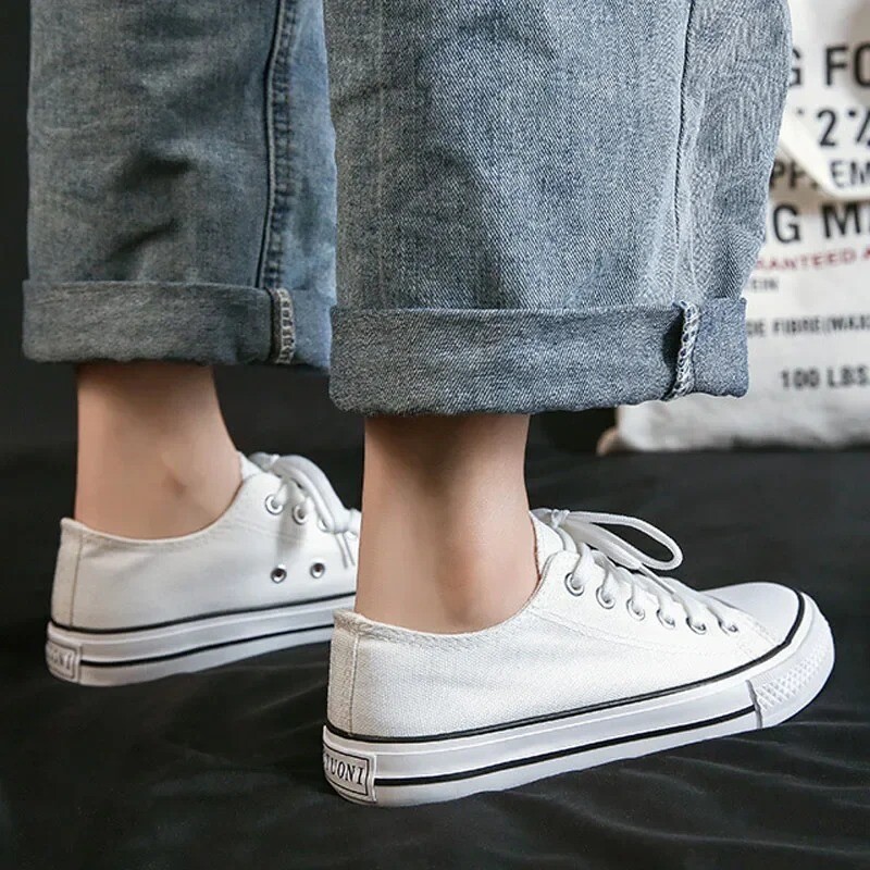 Unisex tenisice Trend Par Platnene cipele Muškarci Žene Neklizajuće meke ravne cipele Vulkanizirane cipele Ležerne sportske cipele na vezanje Veličina 35-44