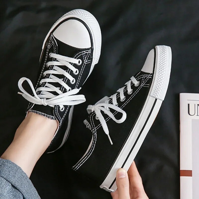 Unisex tenisice Trend Par Platnene cipele Muškarci Žene Neklizajuće meke ravne cipele Vulkanizirane cipele Ležerne sportske cipele na vezanje Veličina 35-44