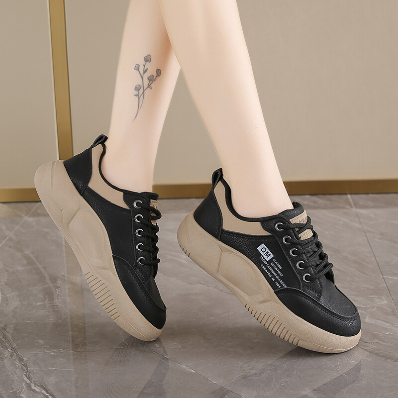 Pantofi de sport noi cu platformă de damă Toamnă Casual Pantofi care cresc înălțimea Studenți la modă Pantofi vulcanizați confortabili cu talpă moale