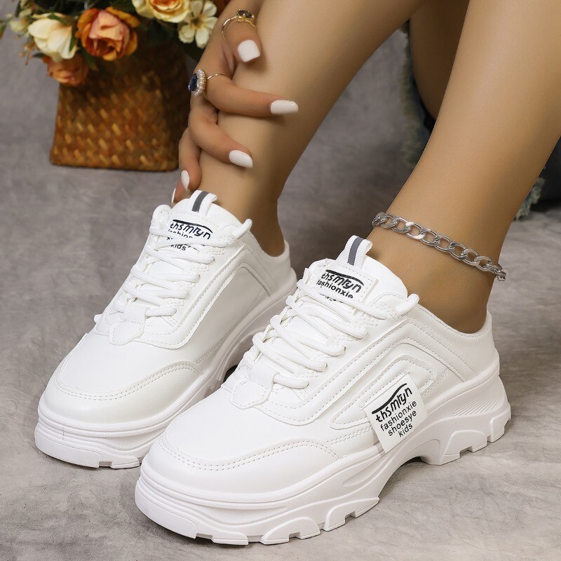 Pantofi de damă la promoție 2024 Pantofi vulcanizați de damă cu șireturi de primăvară vârf rotund, culori mixte, cu platformă, pantofi versatili în aer liber