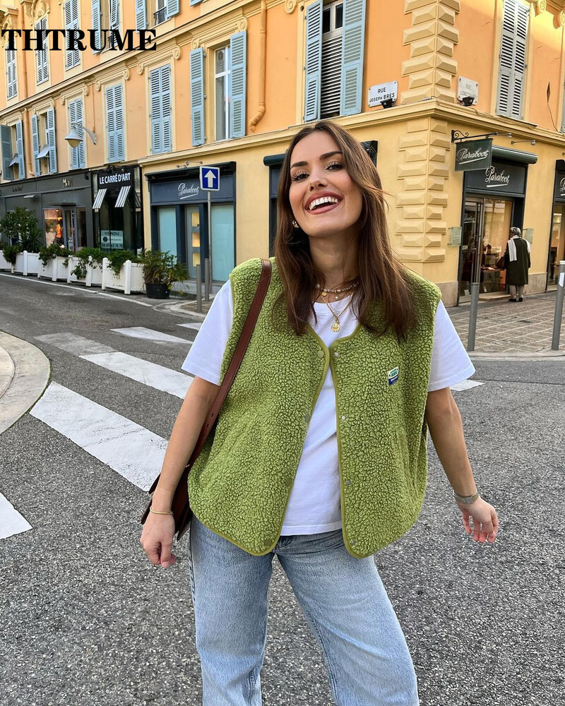 Laisvalaikio moteriškos rudeninės striukės Madingos berankovės ėrienos vilnos V formos iškirptė, vienaeilis 2024 m. Nauji paltai Elegantiškos solidžios Communte prašmatnios liemenės