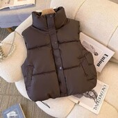 Elegantiška prašmatni moteriška žieminė pūkinė liemenė, tinkanti laisvalaikiui. Pagrindiniai nauji viršutiniai drabužiai, be rankovių, laisva viršutinė moteriška liemenė su paminkštinimu