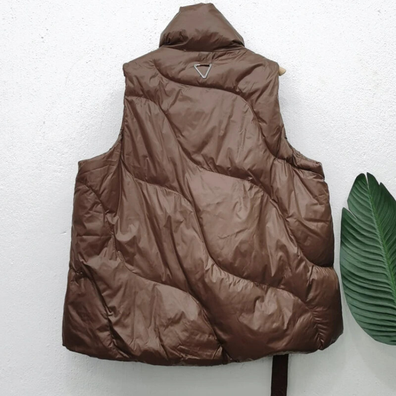 2024 Χειμερινό πουπουλένιο βαμβακερό γυναικείο γιλέκο Φαρδύ μονόχρωμο αμάνικο παλτό Γυναικείο μαύρο λευκό ζεστό γιλέκο Φθινοπωρινό ελαφρύ γιλέκο