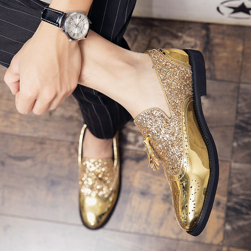 Proljetne zlatne muške kožne cipele Visokokvalitetne oksford cipele s ravnim dnom Modne ležerne cipele Udobne muške natikače s mekanim potplatom