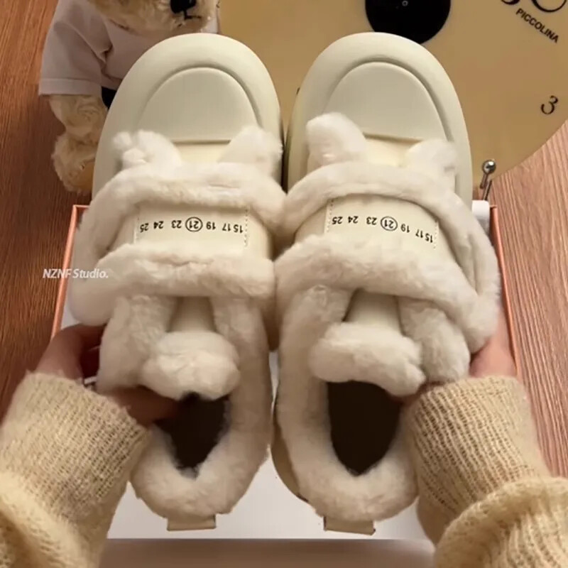 Téli vulkanizált cipők női tornacipők csúszásmentes plusz bársony női pamut cipők melegen eladó meleg női alkalmi sportcipők