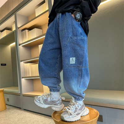 Fiú farmernadrág, 2024. tavasz, új, bő nadrág farmer, gyermek, jóképű őszi rajzfilmnadrág 2 3 4 5 6 7 8 9 10 11 12 13 14 év