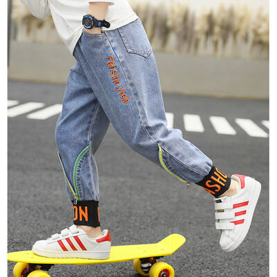 Fiú farmernadrág, 2024. tavasz, új, bő nadrág farmer, gyermek, jóképű őszi rajzfilmnadrág 2 3 4 5 6 7 8 9 10 11 12 13 14 év