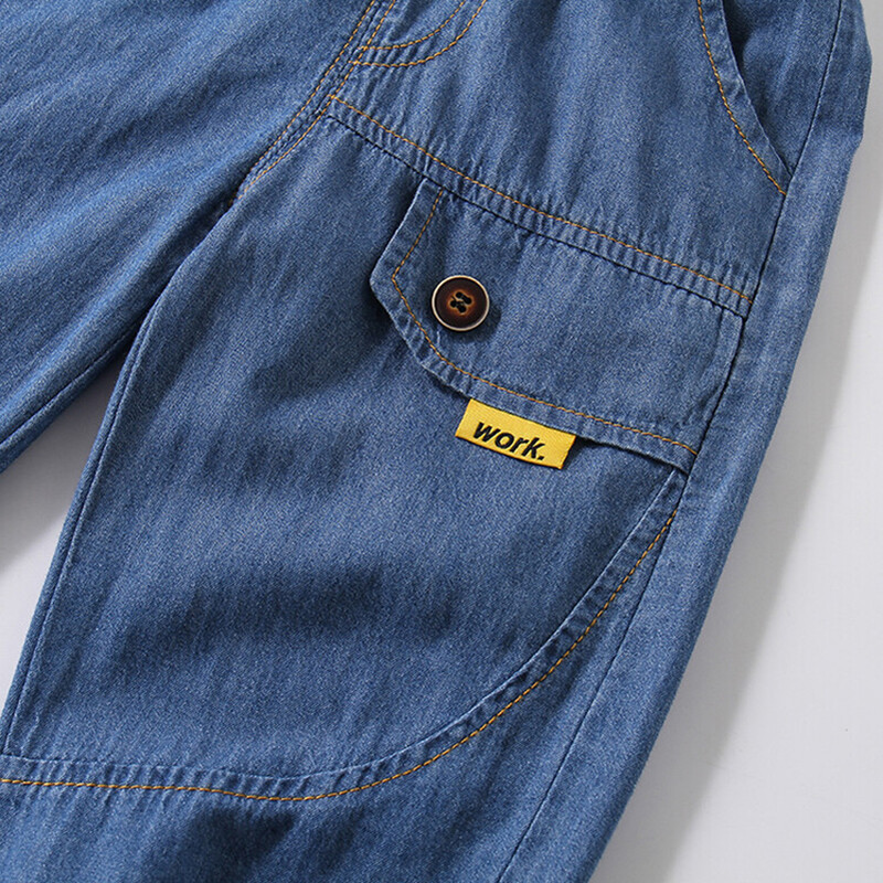 2024 tavaszi és őszi fiúdivat Alkalmi íves kombinált nadrágok Szúnyogálló nadrágok/farmerek 1-6 éves korig