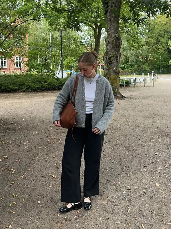 Elegante gri pentru femei cardigan cu gât rotund la modă cu buton auriu cu mâneci lungi pulover cald 2024 șic toamna femeie casual streetwear