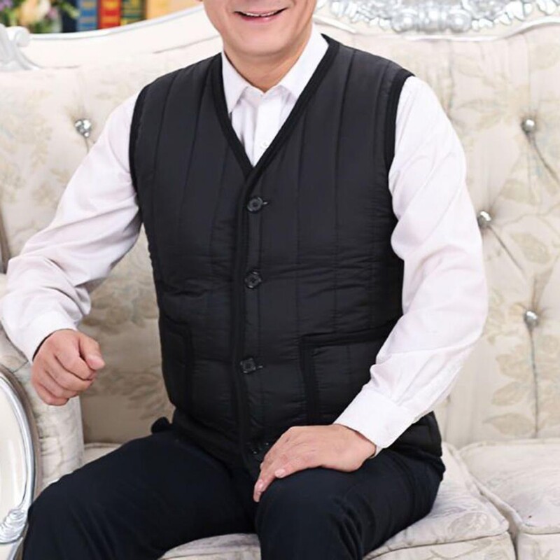 Laisvalaikio liemenė, ypač minkšta vyriška, vilnoniu pamušalu, plona vyriška liemenė, skirta dėvėti viduje