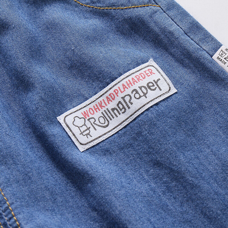 2024 tavaszi és őszi fiúdivat alkalmi címke Lámpás nadrágok Szúnyogálló nadrágok/farmerek 1-6 éves korig