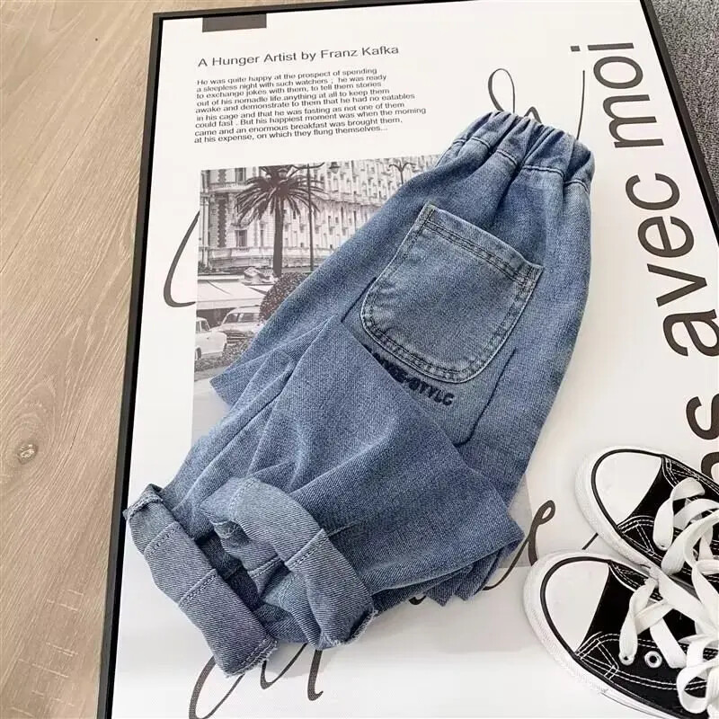 Primăvara 2024 Noua colecție de pantaloni pentru copii, colecția de toamnă, blugi băieți, îmbrăcăminte la modă pentru băieți.