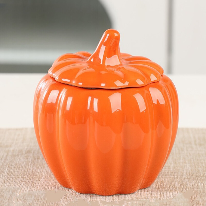 Kisállat-emlékurna emberi hamvak számára, kisállat-emlékurna, tökhamvasztási urnák, személyre szabott