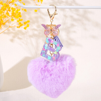 Pom pom în formă de inimă violet Breloc inițial cu paiete Breloc inimă cu 26 de litere pandantiv pentru geantă cuplu de studenți pentru bărbați și femei