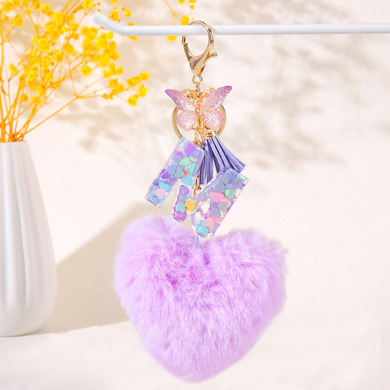 Pom pom în formă de inimă violet Breloc inițial cu paiete Breloc inimă cu 26 de litere pandantiv pentru geantă cuplu de studenți pentru bărbați și femei