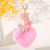 Pink Heart Heart Hairball Initial kulcstartó Butterfly rojttal 26 betűs kulcstartó Autós kulcstartó Női táska függő dísz