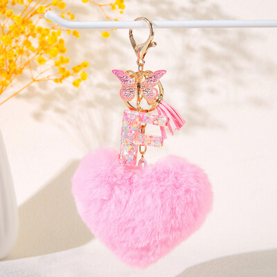 Pink Heart Heart Hairball Initial kulcstartó Butterfly rojttal 26 betűs kulcstartó Autós kulcstartó Női táska függő dísz