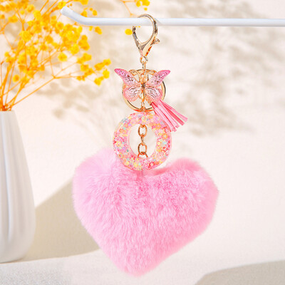 Pink Heart Heart Hairball Initial kulcstartó Butterfly rojttal 26 betűs kulcstartó Autós kulcstartó Női táska függő dísz