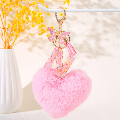 Pink Heart Heart Hairball Initial kulcstartó Butterfly rojttal 26 betűs kulcstartó Autós kulcstartó Női táska függő dísz