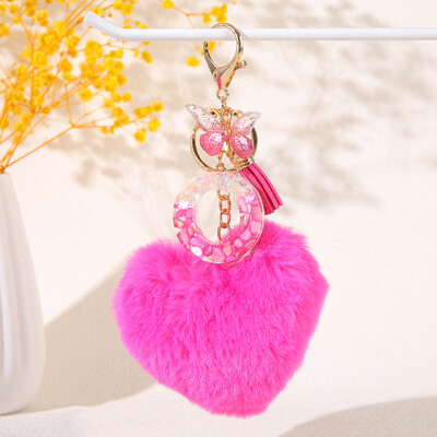 Szív alakú szőrgolyó kezdő kulcstartó Pillangó nagybetűs medál Kulcstartó Kulcstartó Női pénztárca Kézitáska kiegészítők
