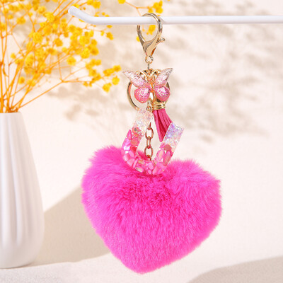 Szív alakú szőrgolyó kezdő kulcstartó Pillangó nagybetűs medál Kulcstartó Kulcstartó Női pénztárca Kézitáska kiegészítők