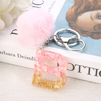 1vnt Pink Pompom Letter Raktų pakabukas Anglų abėcėlės raktų pakabukas su Puffer Ball Glitter Gradient Resin Automobilinio veidrodžio rankinės pakabukai
