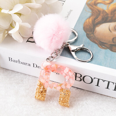 1vnt Pink Pompom Letter Raktų pakabukas Anglų abėcėlės raktų pakabukas su Puffer Ball Glitter Gradient Resin Automobilinio veidrodžio rankinės pakabukai