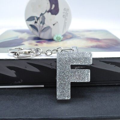 1 tk Naiste võtmehoidjad Käekott Auto ripatsid 26 Inglise Tähega Võtmehoidja Amuletid Glitter Resin Word