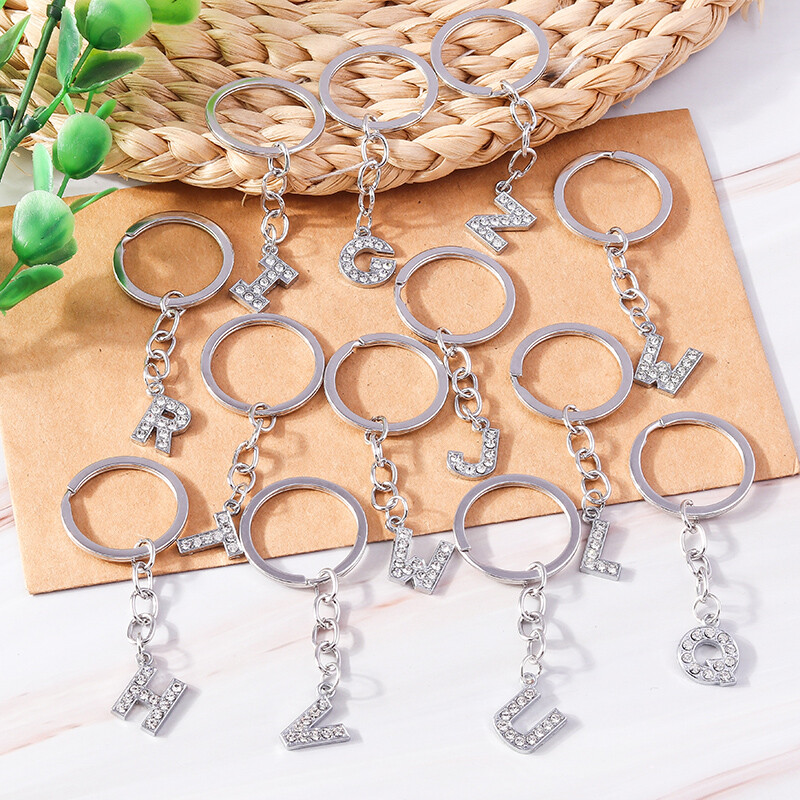 Breloc de modă 26 litere englezești alfabet AZ breloc cristal strasuri aliaj breloc cadou pentru poșete bijuterii bricolaj