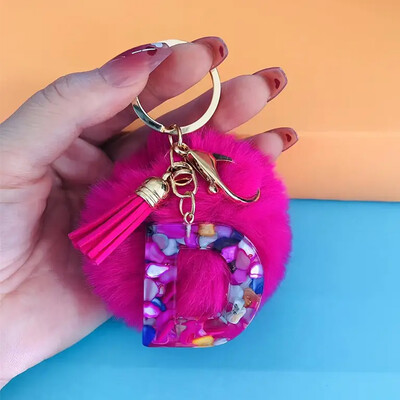 Aranyos divatos kezdőbetűs betűs bűbáj kulcstartók rózsapiros pomponnal, bojt fogantyús medálos kulcstartók Női pénztárca Táska kulcstartozékok