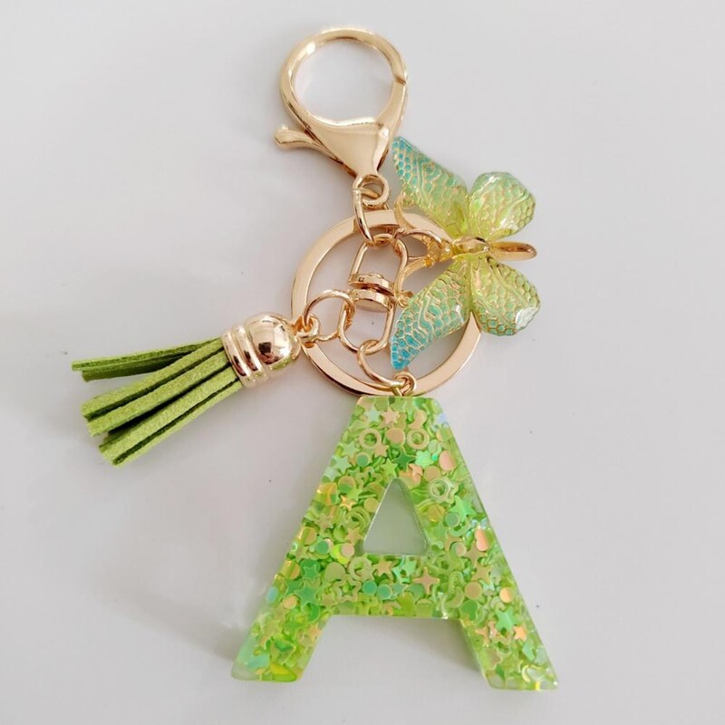 2 bucăți brelocuri cu litere inițiale set de breloc cu pandantiv fluture verde, breloc cu alfabet în relief rafinat, bijuterii, breloc