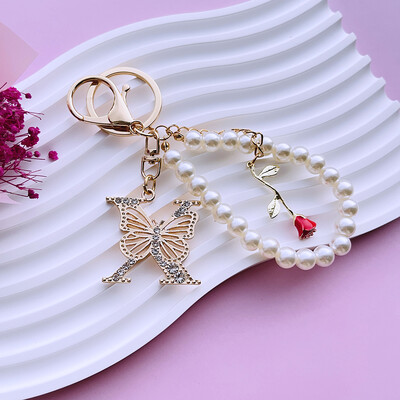 Inițial AZ 26 Fluture Litere majuscule Trandafir Breloc Strasuri Rășină Perle Breloc Cu mărgele Sacoșă Pandantiv Bijuterii Cadou pentru femei