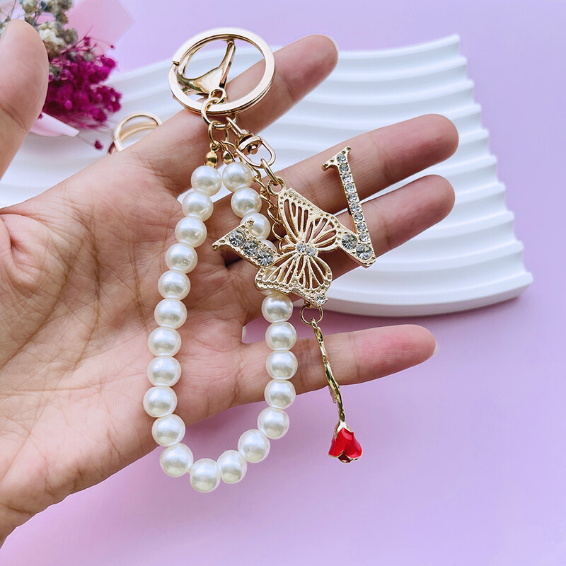 Inițial AZ 26 Fluture Litere majuscule Trandafir Breloc Strasuri Rășină Perle Breloc Cu mărgele Sacoșă Pandantiv Bijuterii Cadou pentru femei