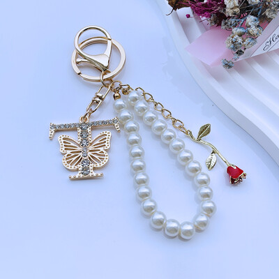 Rafinat Inițial AZ 26 Fluture Litere Majuscule Trandafir Roșu Breloc Cristal Rășină Perle Breloc Breloc Pandantiv Geanta Femei Cadou