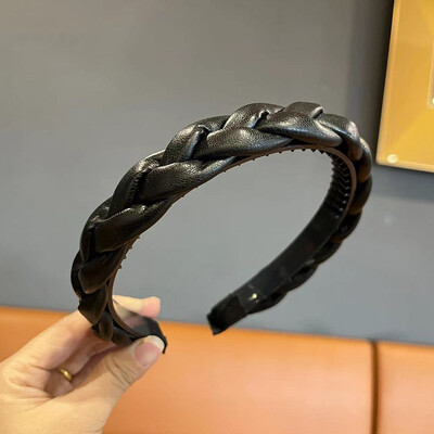 Moteriškas galvos apdangalas, pintas ruoželinio audinio galvos apdangalas merginoms, skirtas apsipirkti veido prausimuisi galvos lankeliu, neslystantis dantytas plaukų dirželis jai