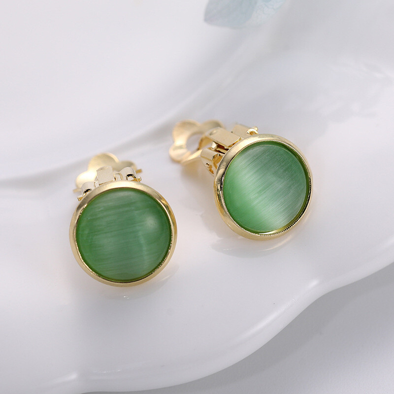 Avokadų žalios spalvos miško stiliaus katės akių auskarai aukščiausios klasės nišiniai neveriantys ausų segtukai, maži švieži ir vakarietiški auskarai moterims