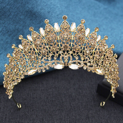 Luxus strasszköves tiara menyasszonynak Tiarák és koronák Parti bemutató Esküvői Korona Haj Ékszer Fejpántok Jelmez kiegészítők
