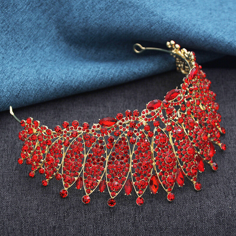 Luxus strasszköves tiara menyasszonynak Tiarák és koronák Parti bemutató Esküvői Korona Haj Ékszer Fejpántok Jelmez kiegészítők