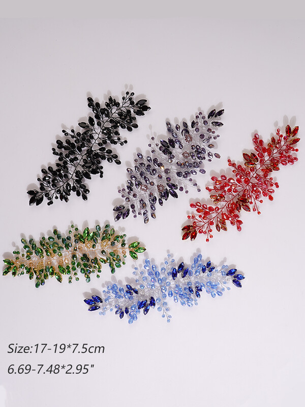 Diademi de mireasă cu flori cu strass. Accesorii pentru păr pentru mirese