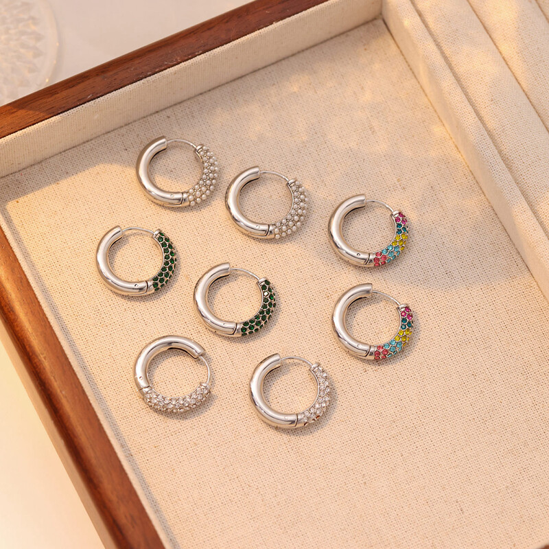 Nerūsējošā tērauda apzeltīti auskari sievietēm Modes apļveida ar dimantiem stīpas auskari banketu ballītes dāvanas