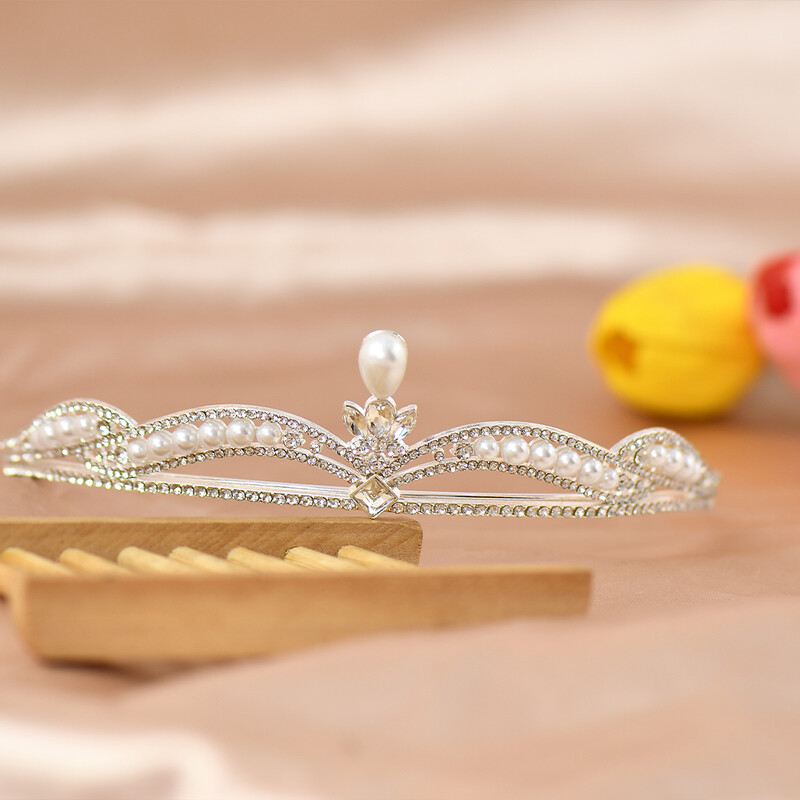 Princesės karalienės karūna moteriškam galvos apdangalui Kalnų krištolinis tiaras Nuotakos galvos apdangalai nuotakos plaukams Papuošalai Priedai