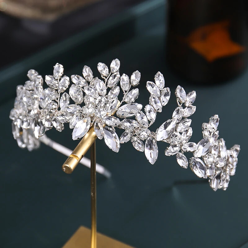 Bentiță de mireasă de nuntă, realizată manual, cu strasuri, cu flori de cristal, bentiță pentru păr Tiara pentru femei Accesorii pentru păr de nuntă Bijuterii
