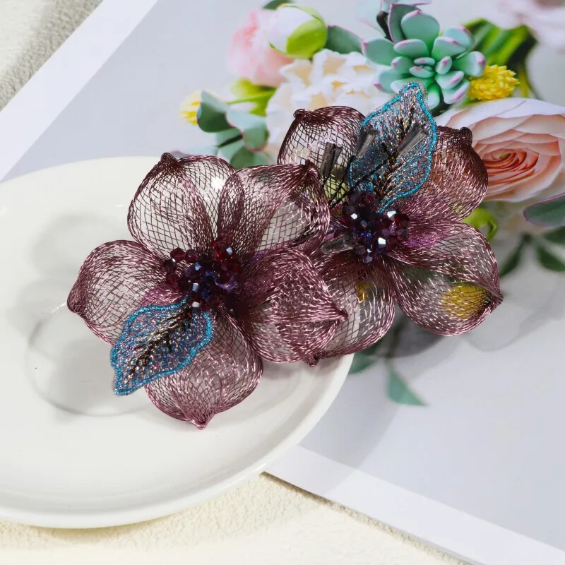 Elegáns rézdrót virág menyasszony Hajtű hajkiegészítők nőknek Retro Luxus Fém Rugós Clipek Fejfedők Anya ékszerei Tiara