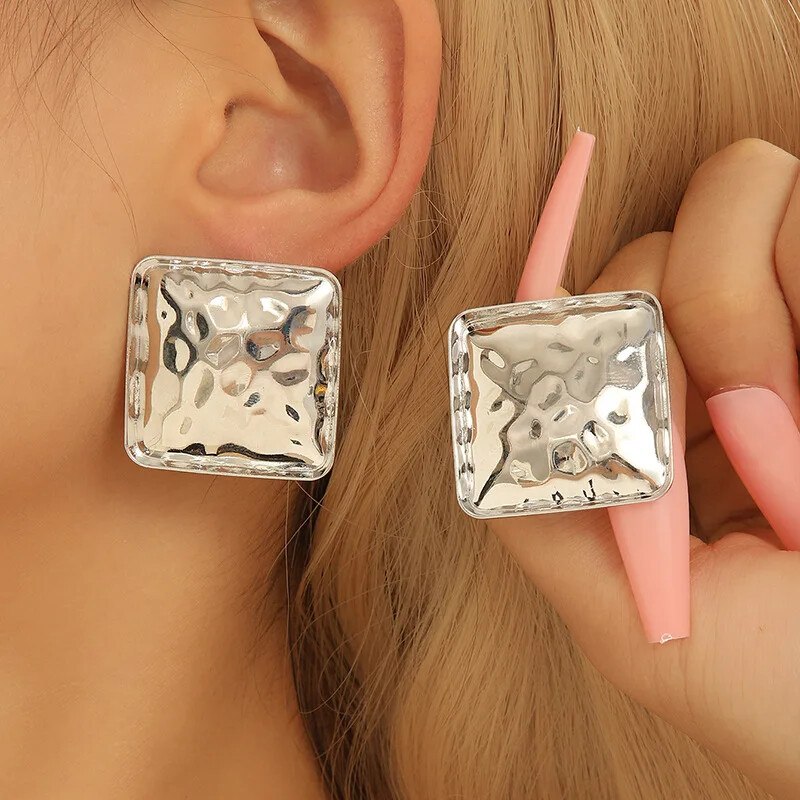 Paprasti geometriniai kvadratiniai įkalti metaliniai auskarai moterims vakarėliams, šventėms, papuošalams, ausų priedai CE161