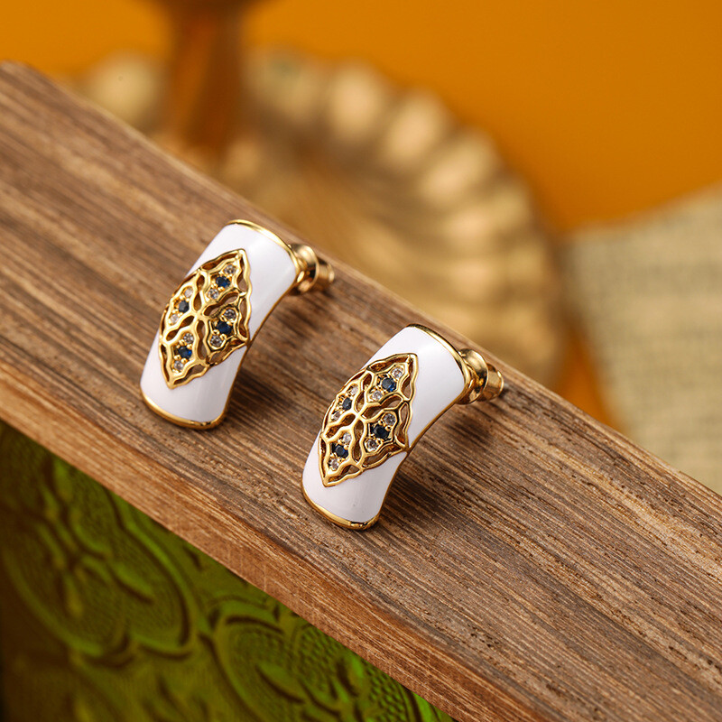 SUYU Jewelry Nyári Retro Geometry Fehér Cseppüveges Fülbevaló Női Könnyű Luxus Divattervezés Fülbevaló Divat Ékszer