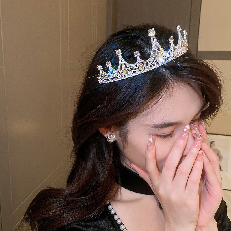 Strass strălucitor Coroană de nuntă de lux Bentite pentru păr Femei Mirese Tiare și Coifuri Bijuterii elegante, versatile
