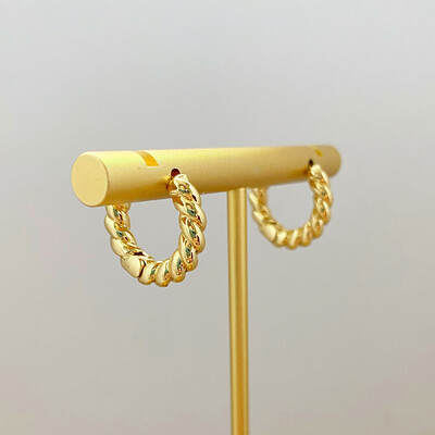 Minimalista stílus, kerek kis fülbevaló, sárgaréz aranyozott fülbevaló, könnyű luxus felsőkategóriás fülbevaló